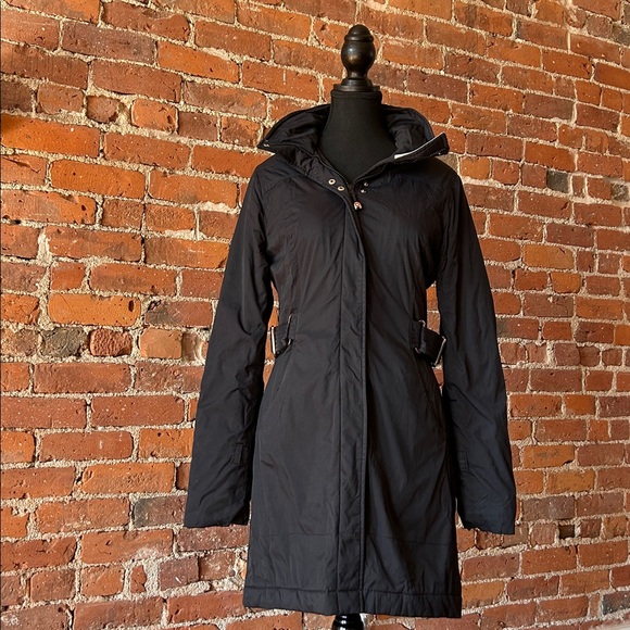 🇨🇦 🥶 🍋 Lululemon Belted Winter Coat 🍋 🥶 - Picture 1 of 7